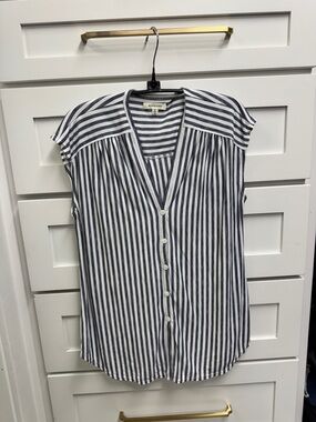 Max Studio Navy and White Striped Cap Sleeve Button-Front Top